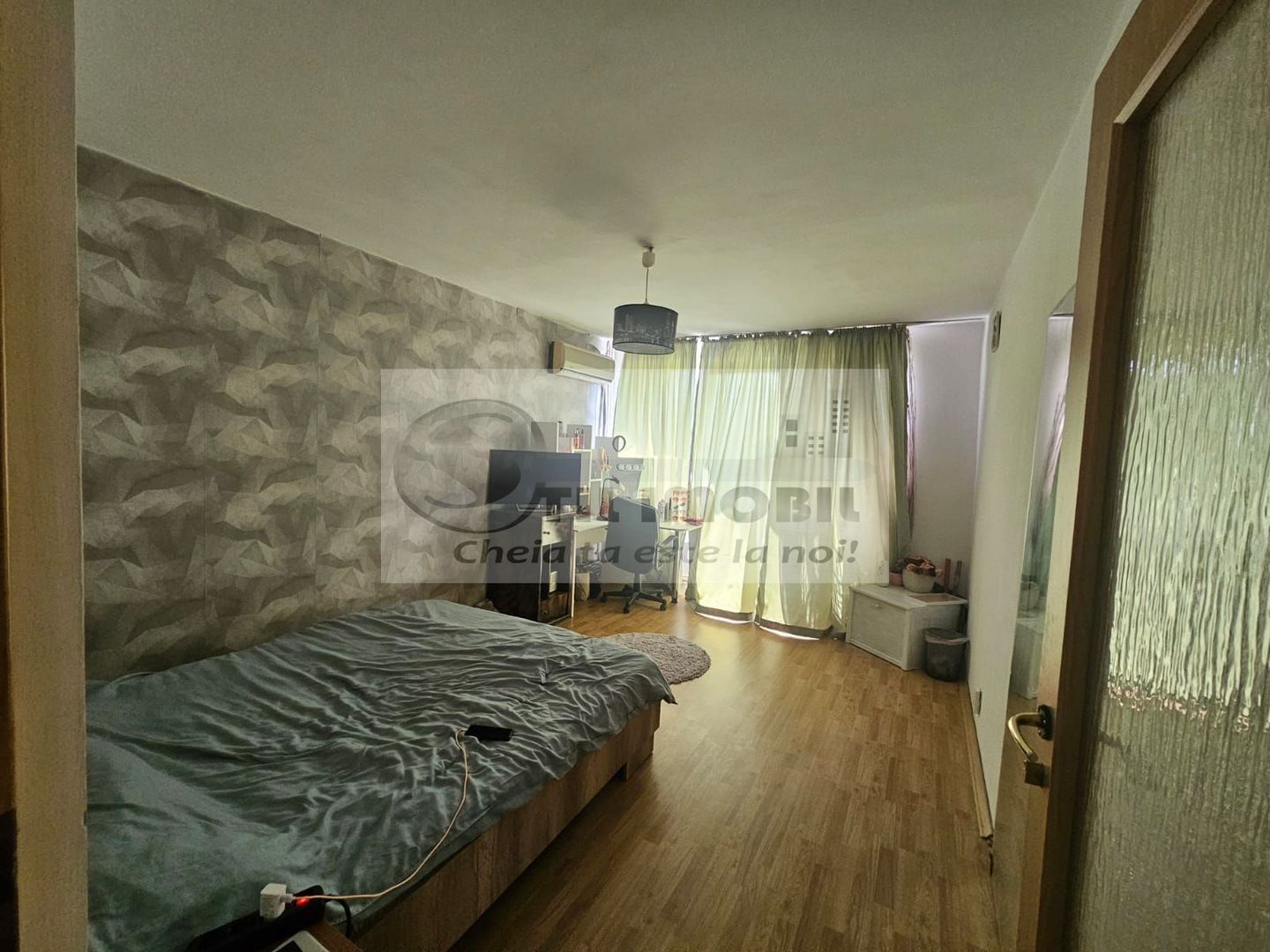 Apartament 3 camere decomandat - Podul Ros - Dedeman - Poză 1