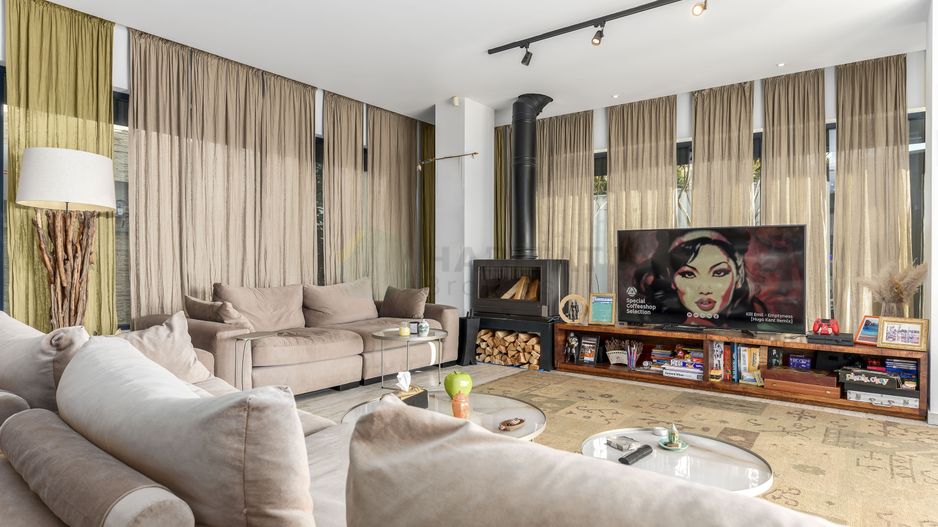 Vila Escapada | Piscină & Garaj pentru Barcă - Poză 8