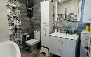 Triplex de vânzare în Șelimbăr 5 camere zona Triajului 3dorm-3băi-3P - Poză 19