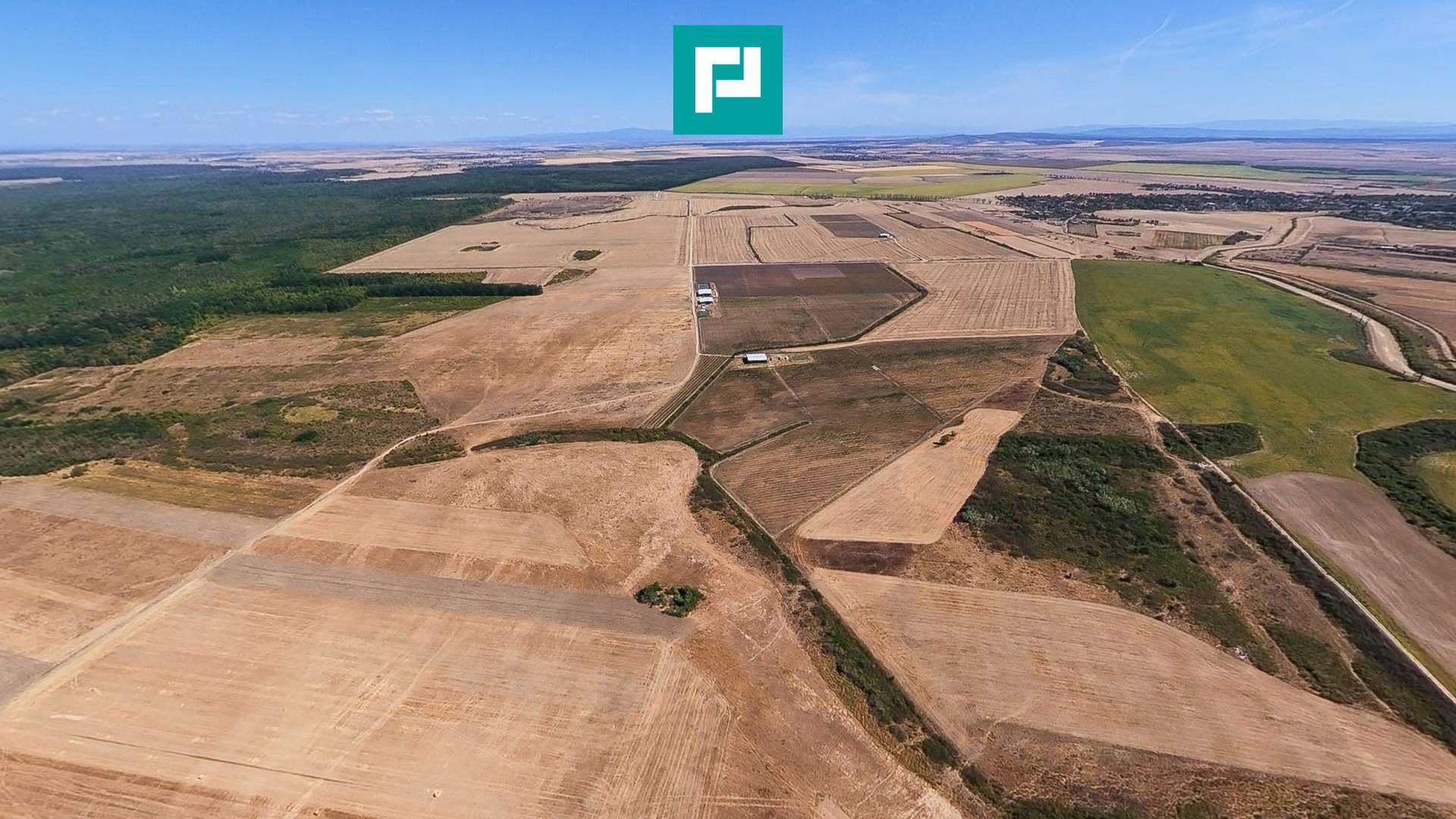 Teren intravilan agricol 558.500 mp Chevereșu Mare - Poză 4