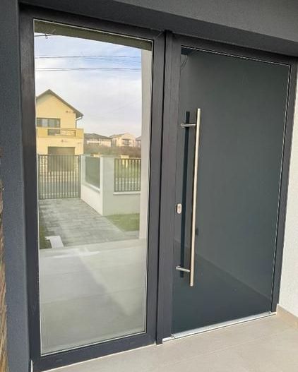 Duplex despărțit prin perete dublu/ Garaj - Poză 35