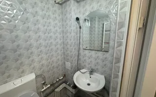 SPAȚU COMERCIAL 34 MP CAMPULUNG VIZAVI DE CENTRU MEDICAL CLUBUL SANATĂȚII - Poză 22