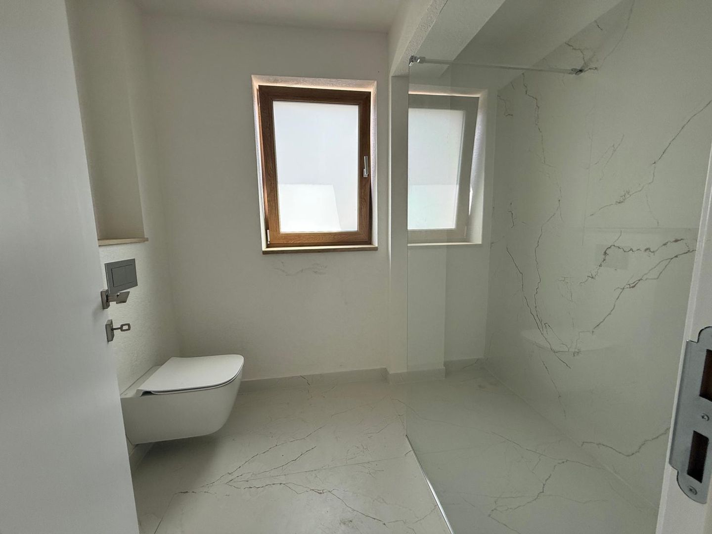 Titan- Bloc boutigue- apartament 3 camere - Poză 5
