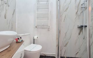 Casa de vânzare zona Centrală - 225 mp - Poză 16