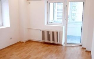 Apartament trei camere nemobilat, Piata Muncii - Poză 1