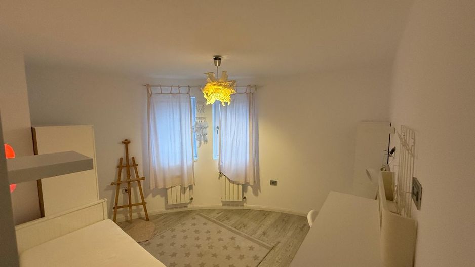 Închiriere Apartament 3 camere, 67,5 mp, etaj 3, bloc 2019, centrală proprie - Poză 10