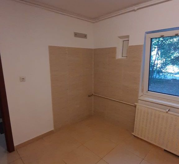 Vanzare Garsoniera 42 mp intre Vitan Mall/ Metrou Dristor - Poză 1