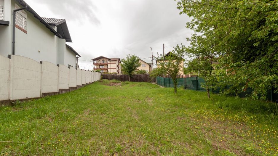 Teren Gavana locatie excelenta langa padure si facilitati cartier - Poză 5