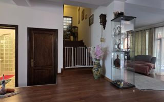 VANZARE CASA 10 CAMERE | ZONA VATRA LUMINOASA - Poză 5