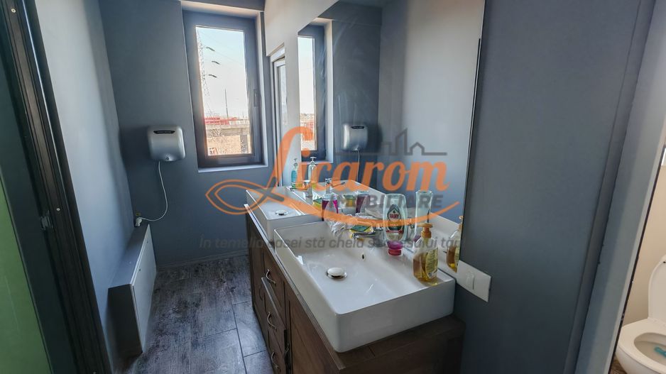 Spatiu de birouri/ call center/IT ,190 mp de inchiriat pret 2280 euro - Poză 14