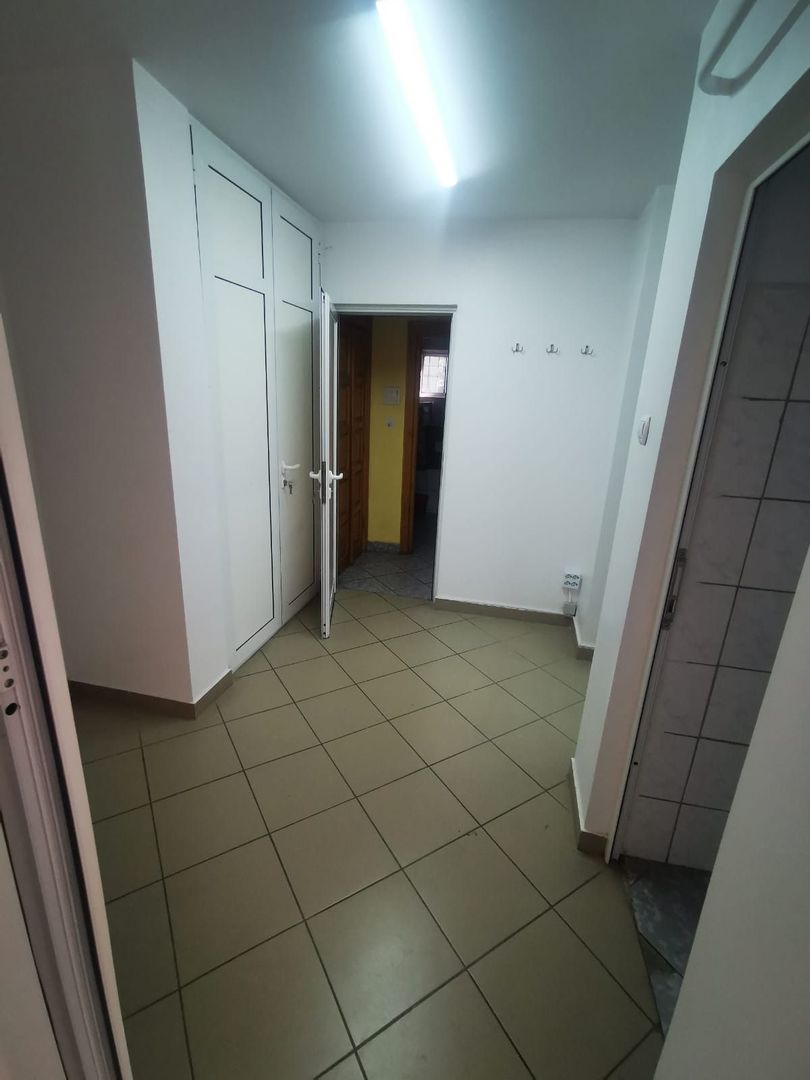 Spatiu comercial de vanzare – 70 mp, parter, Siderurgistilor Vest – - Poză 3