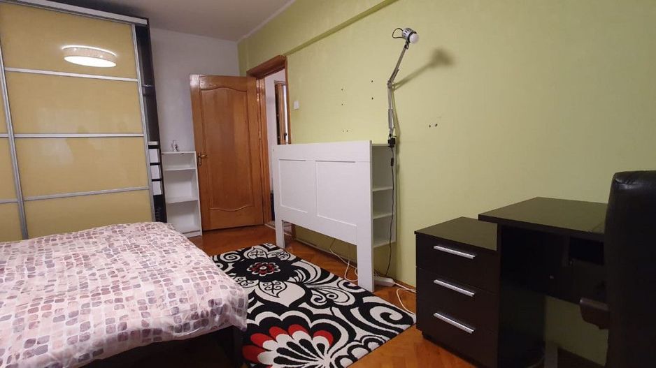 Inchiriere apartament spatios, Centru - Eremia - Poză 9