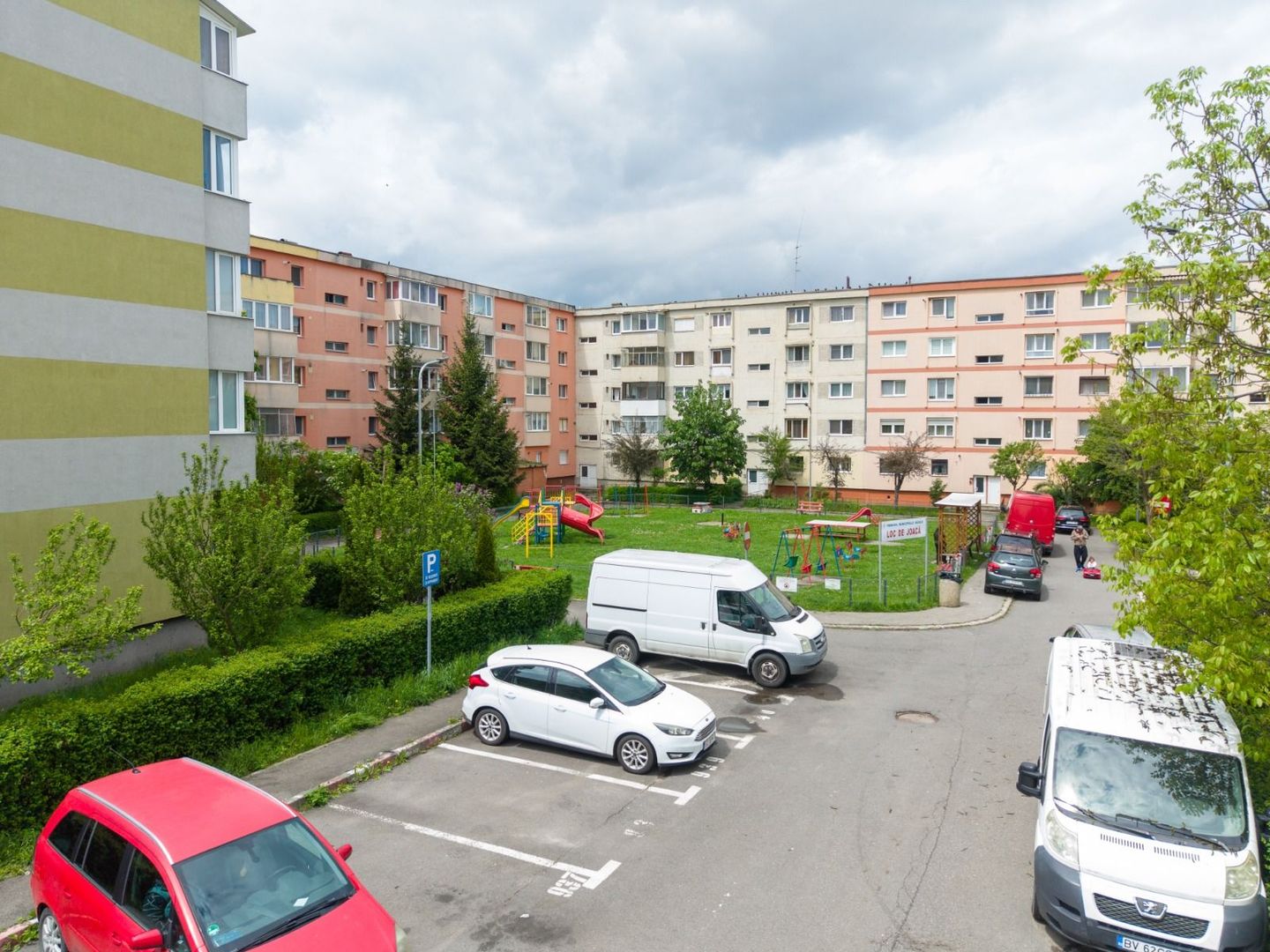Sacele-Apartament 2 camere+2 locuri de parcare - Poză 14