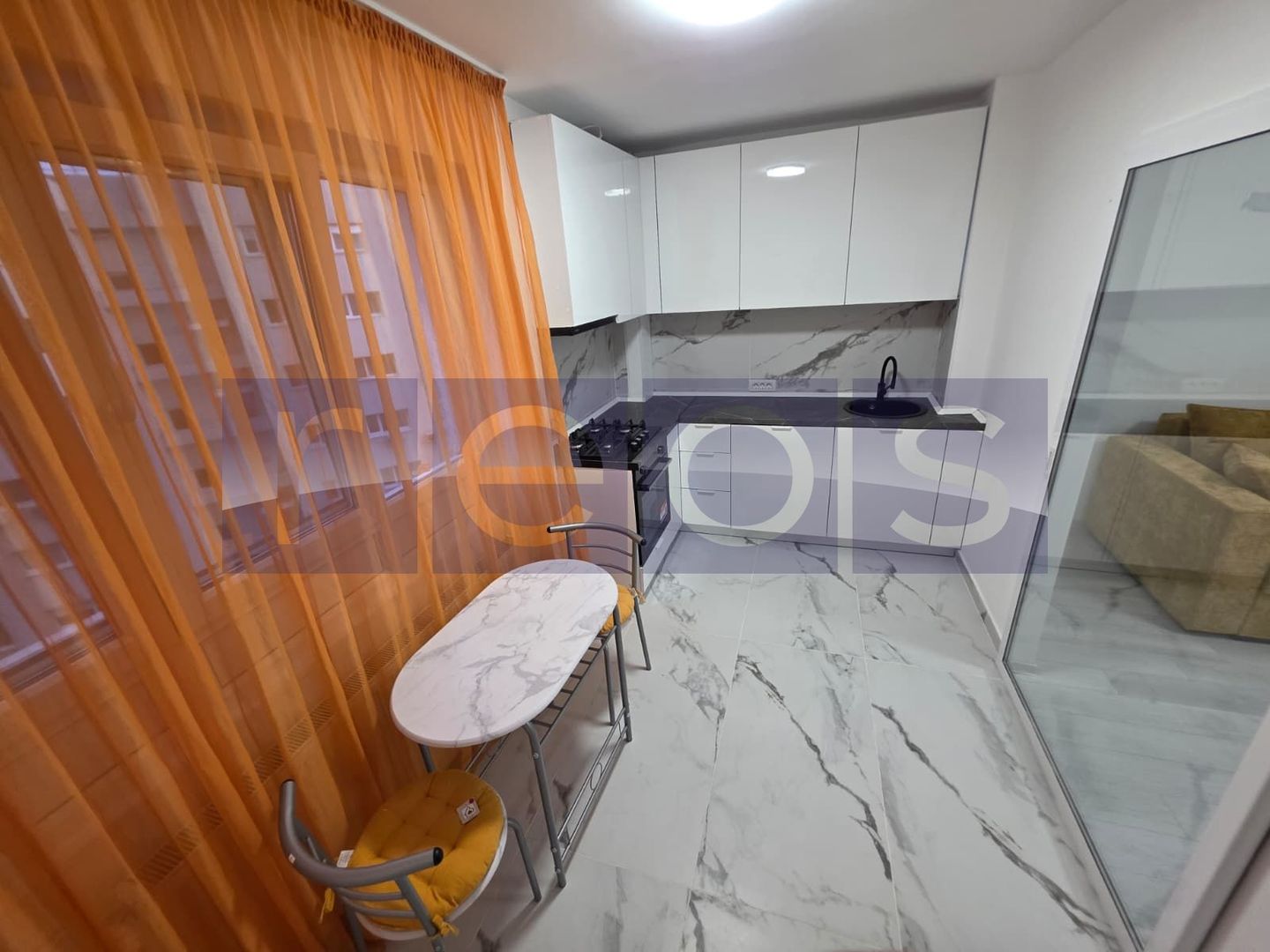 INCHIRIERE GARSONIERA VITAN | 34MP | UTILATA SI MOBILATA LUX | - Poză 1