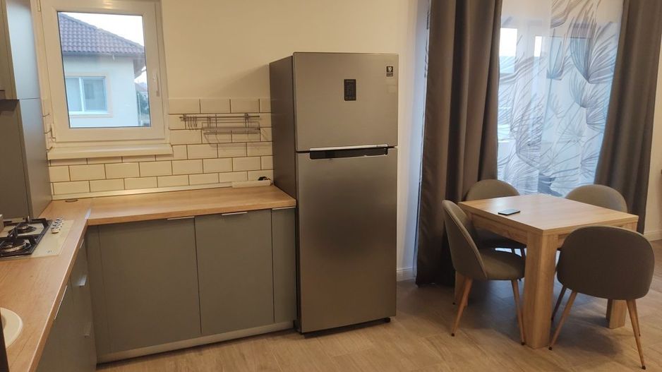 Apartament modern cu 2 camere decomandate, situat în Dumbrăvița - Poză 4