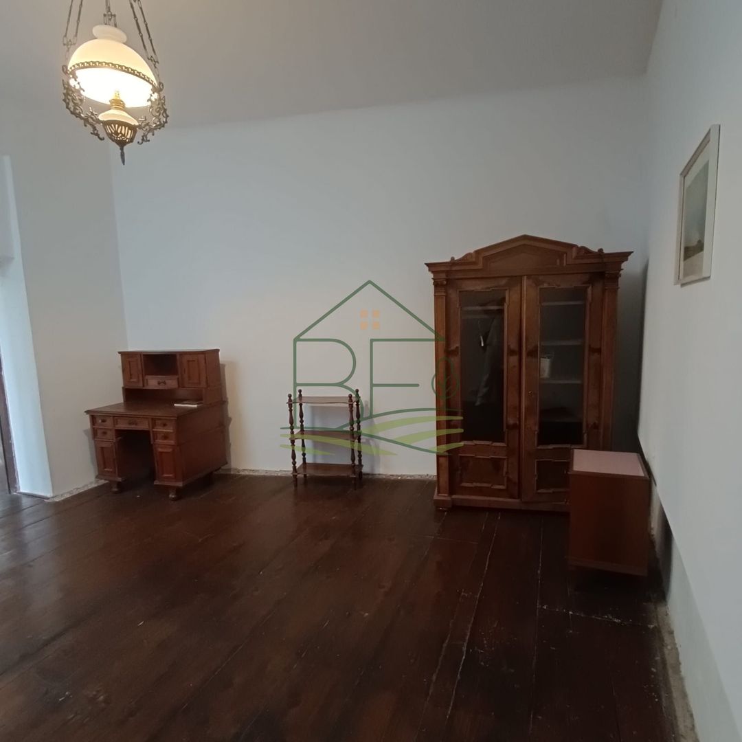 Casă  de închiriat in Centrul Istoric - Poză 7