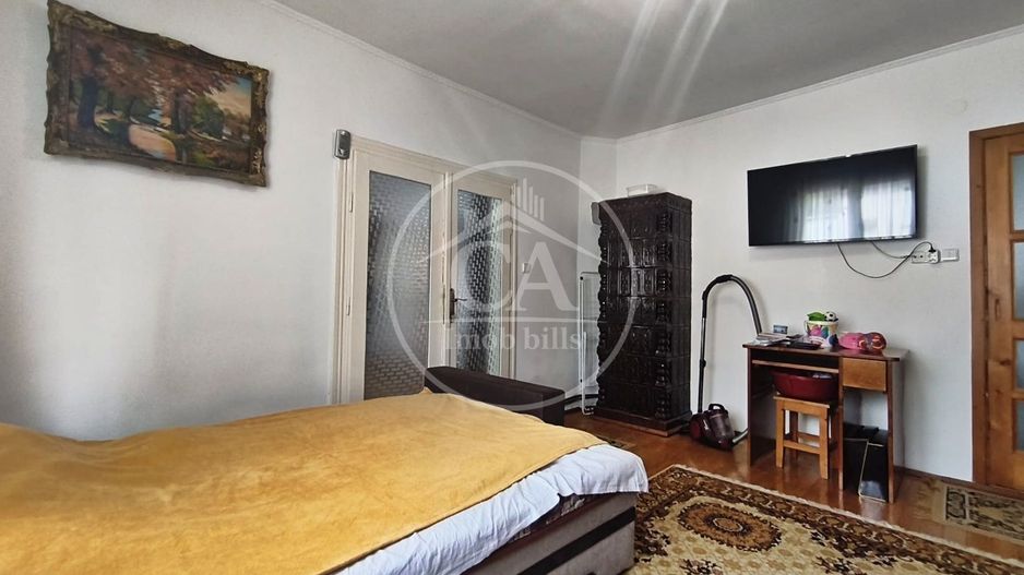 Casa de vanzare cu 3 camere de tip P+M in zona Velenta, Oradea - Poză 9