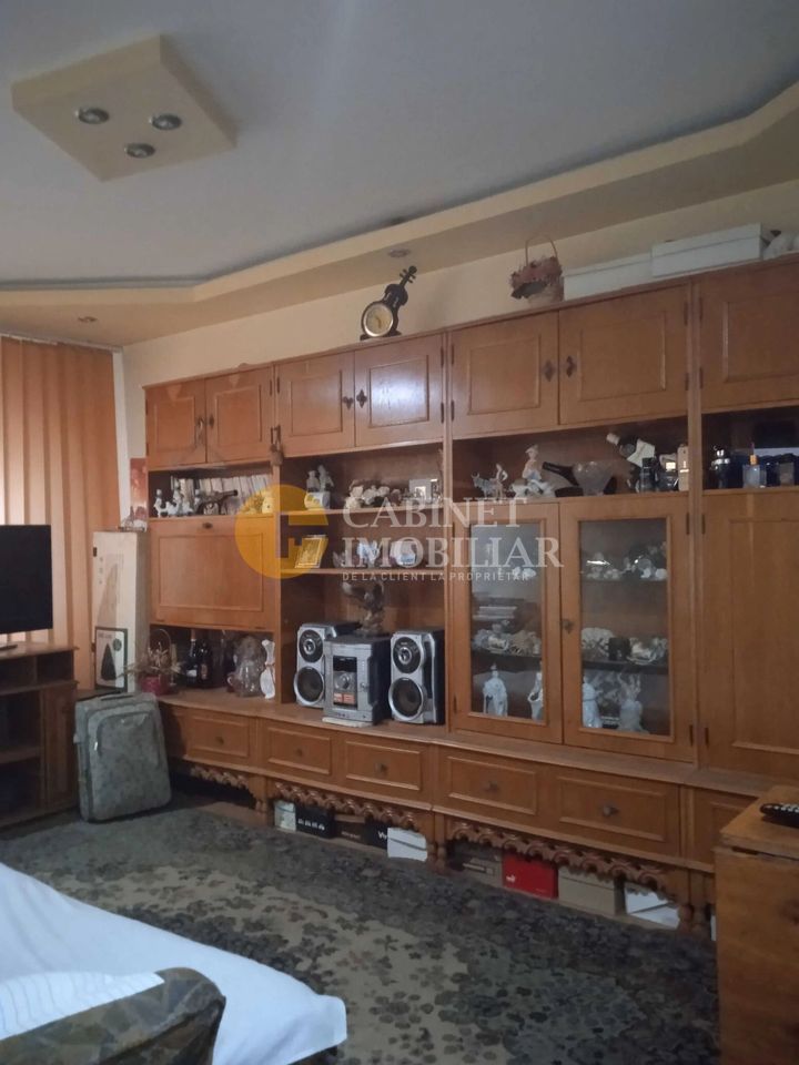 Etaj 2 Apartamnet 3 Camere Decomandat Nicolina 1 LIDL - Poză 2