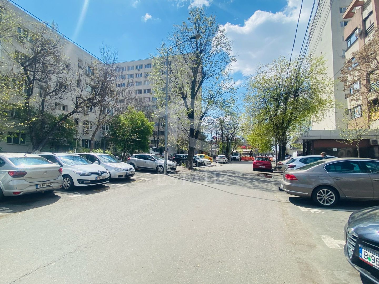 Vitan apartament 2 camere - Poză 2