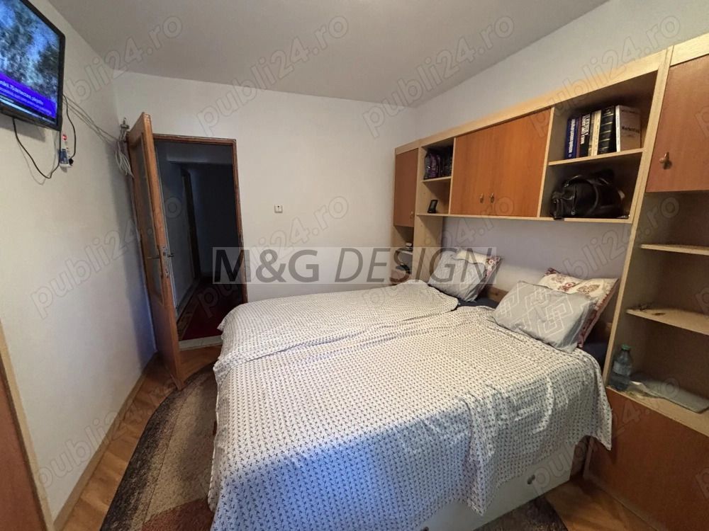 Apartament 3 camere zona Aradului parter cu balcon - Poză 6