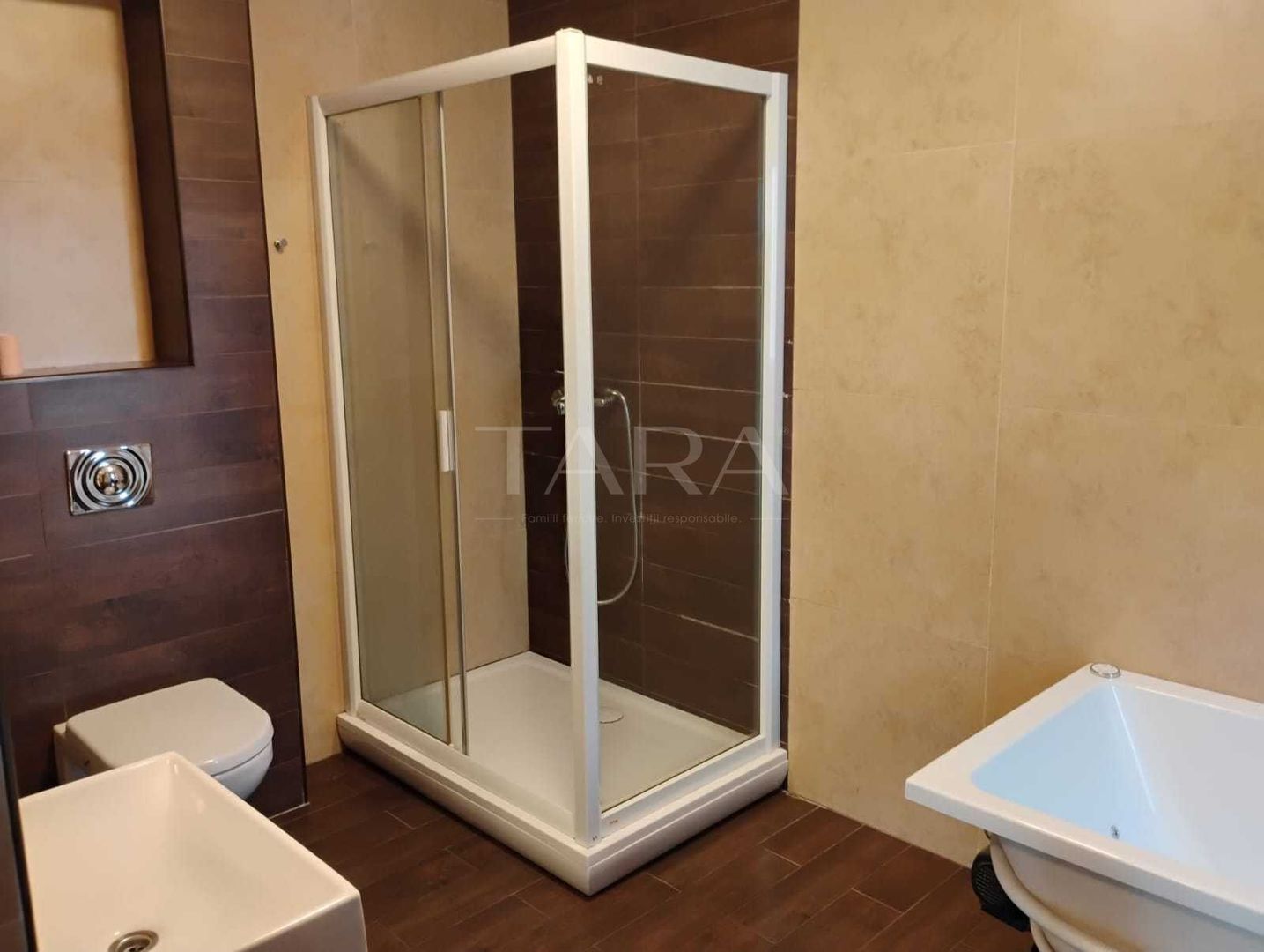 Apartament spațios cu balcon generos în Borhanci, Cluj-Napoca - Poză 5