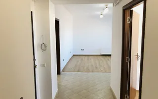 Birou 3 camere, zona centrala cu vedere panoramica de inchiriat - Poză 14