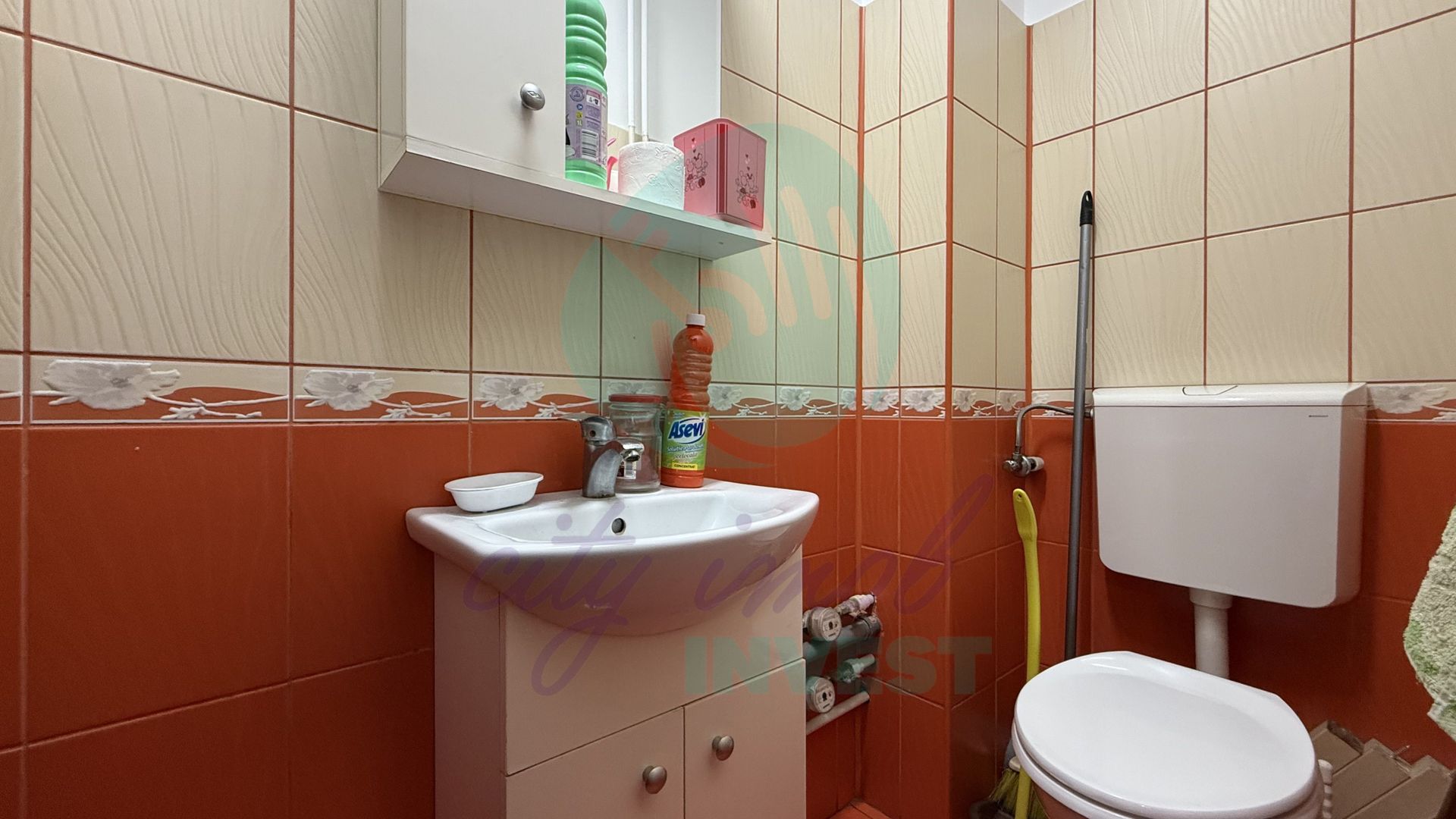 Spațiu comercial închiriat cu acces stradal - Poză 10