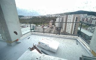 Apartament 3 Camere De Vanzare | Semifinisat | Terasa 12 Mp | Vivo | Av. Iancu - Poză 2