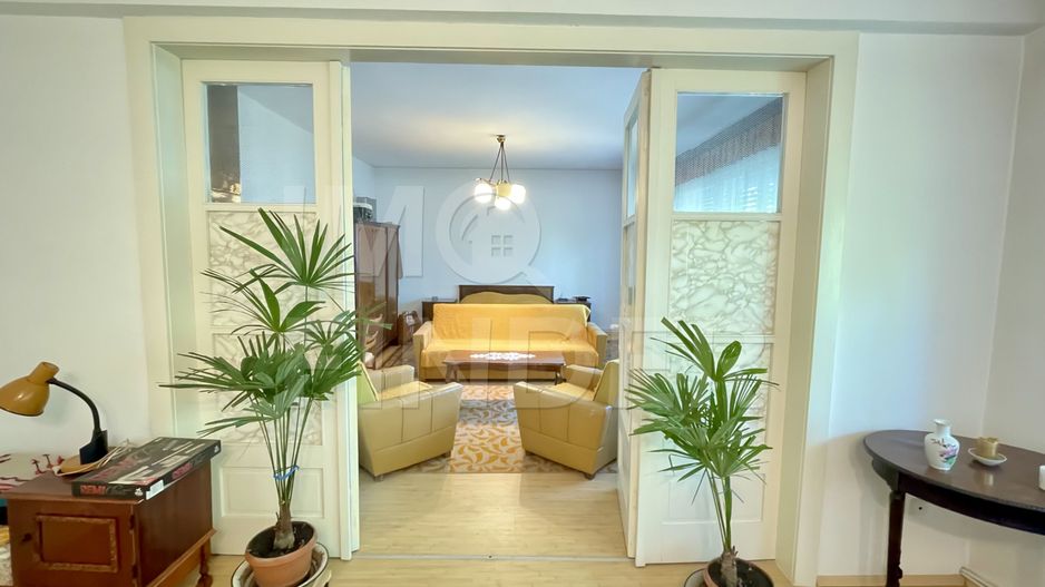 Apartament in vila, garaj, zona Grand Hotel Napoca - Poză 2