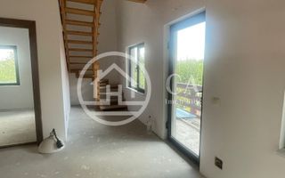 Casă de vânzare cu 3 camere in Paleu, Bihor - Poză 8