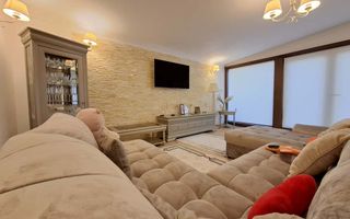 Vila tip duplex,  3 camere, 2 bai, libera, mobilata de lux, Barnova - Poză 8