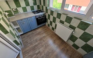 Apartament cu 3 Camere, Bloc Nou, Zona Centru - Poză 6