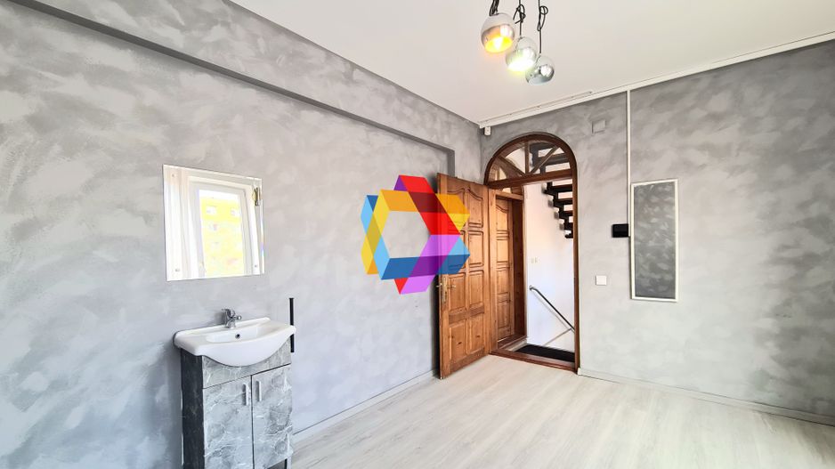 Spatiu birouri de închiriat Brasov - 130 mp # spatii-comerciale-brasov.ro - Poză 9