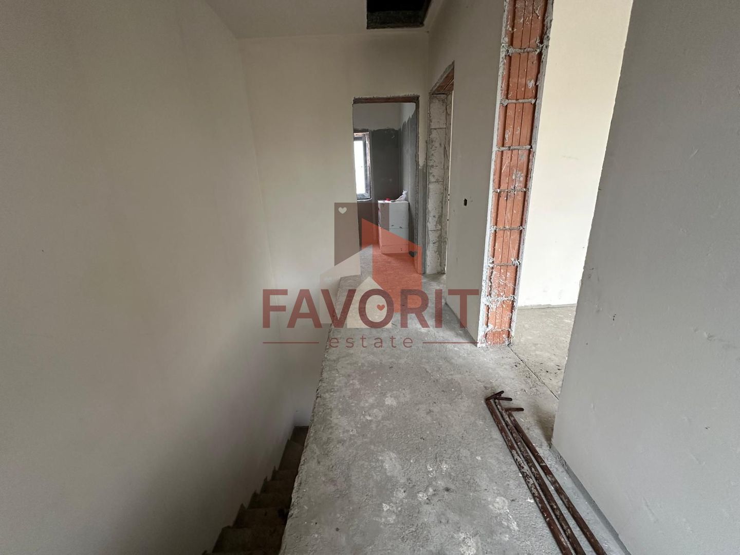 Triplex in Sacalaz |  Finisaje premium | 3 camere | Asfalt | 2 terase - Poză 5