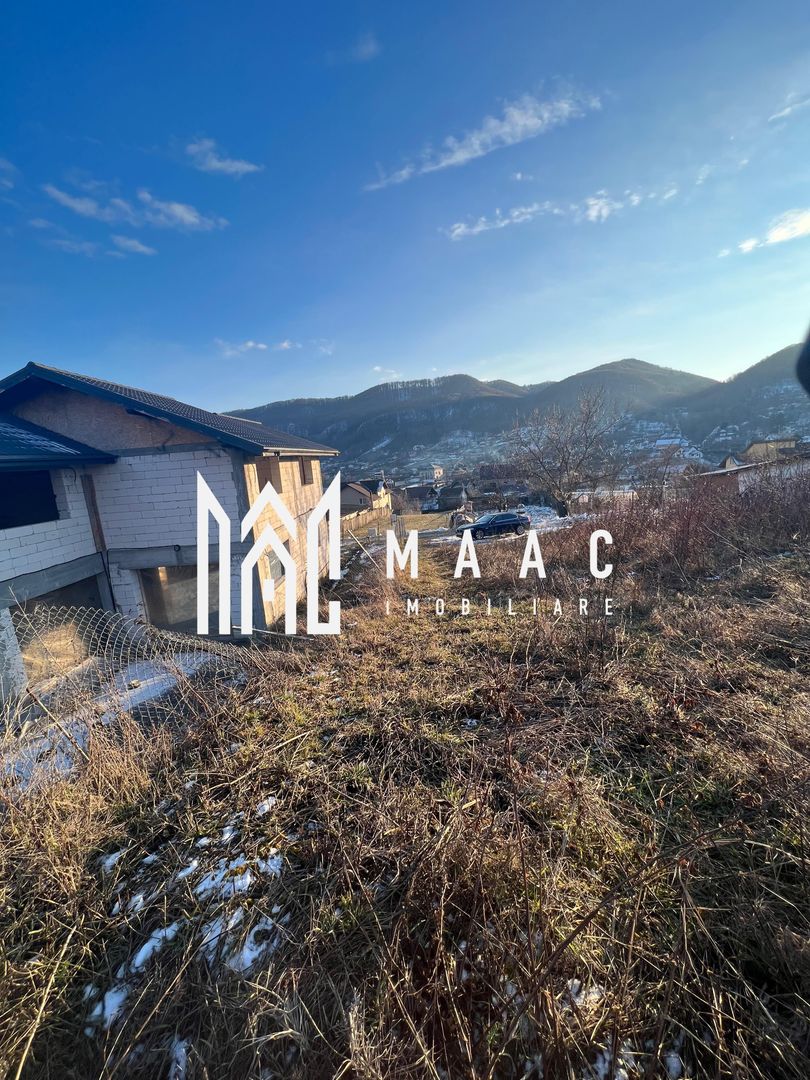 Teren Vladesti | 1025 MP | Zona White Department - Poză 1