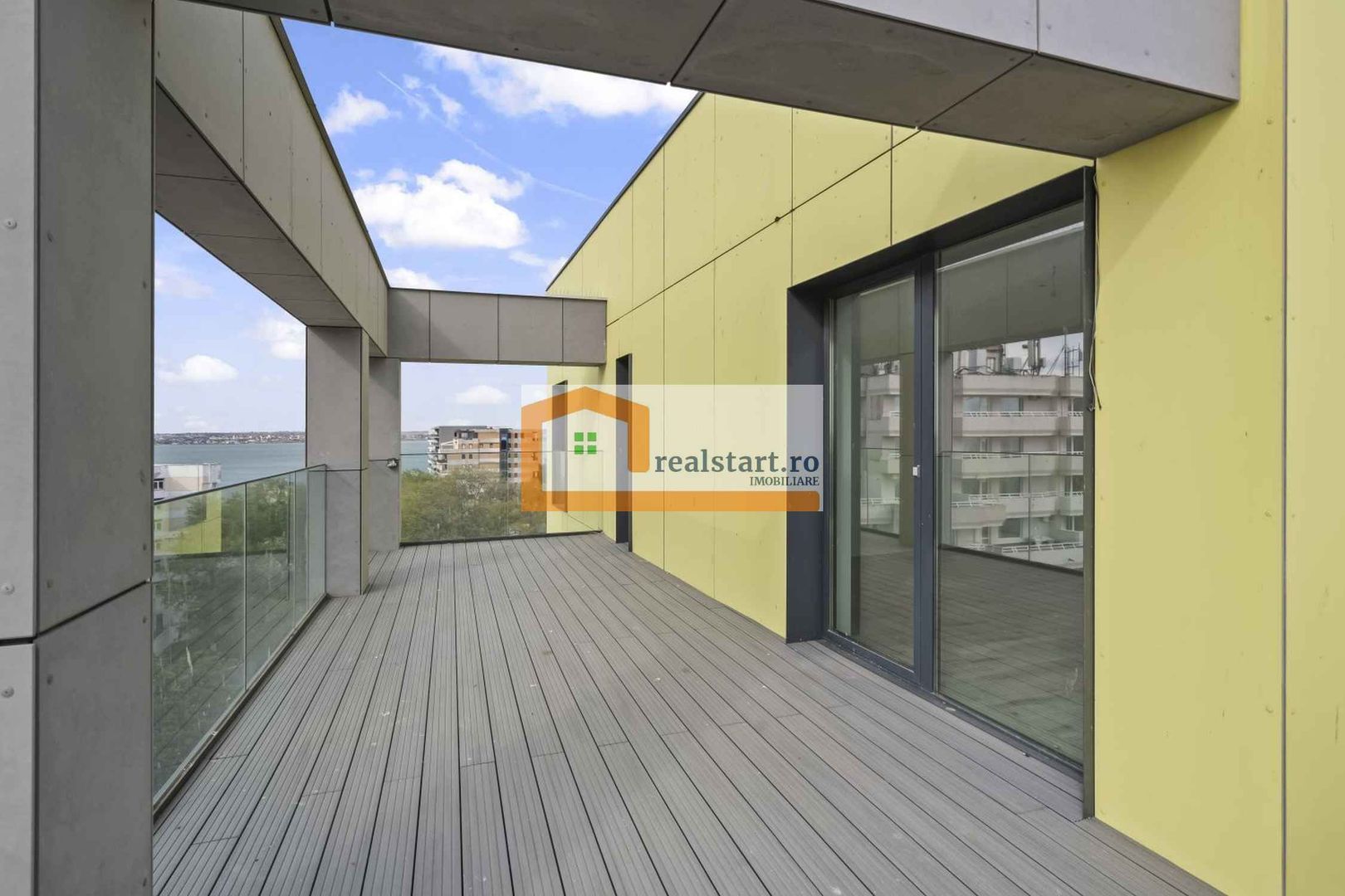 Vedere directa la Mare, Prima linie, Penthouse tip Duplex, bloc Boutique - Poză 33