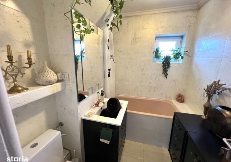 Apartament decomandat,  Micro 16 - Poză 9