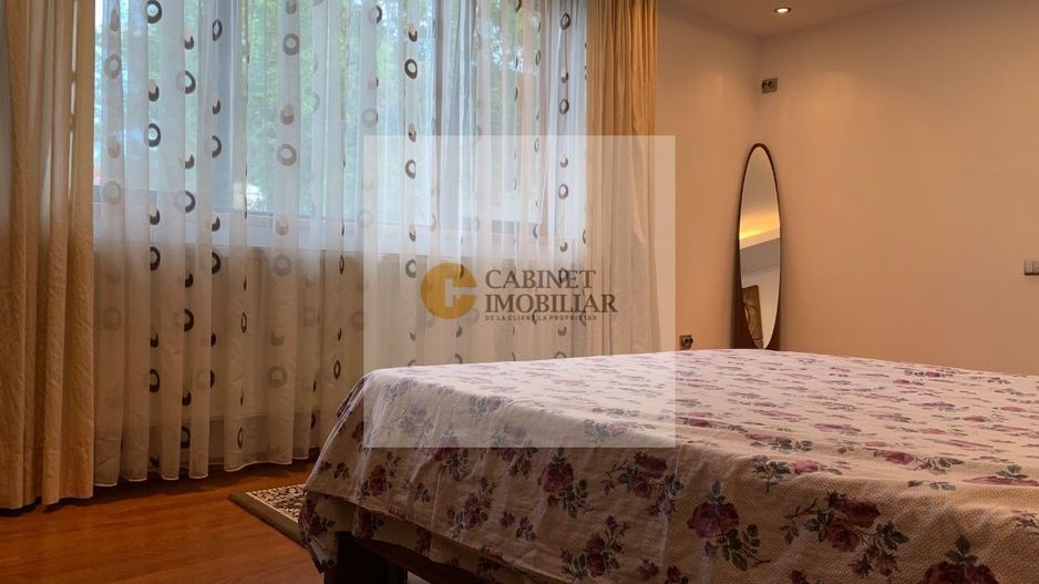 Vilă Elegantă în Domenii – Oportunitate Unică de Vânzare - Poză 9