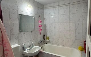 Apartament 3 camere de vânzare | zona Vasile Alecsandri | etaj 4 | - Poză 8