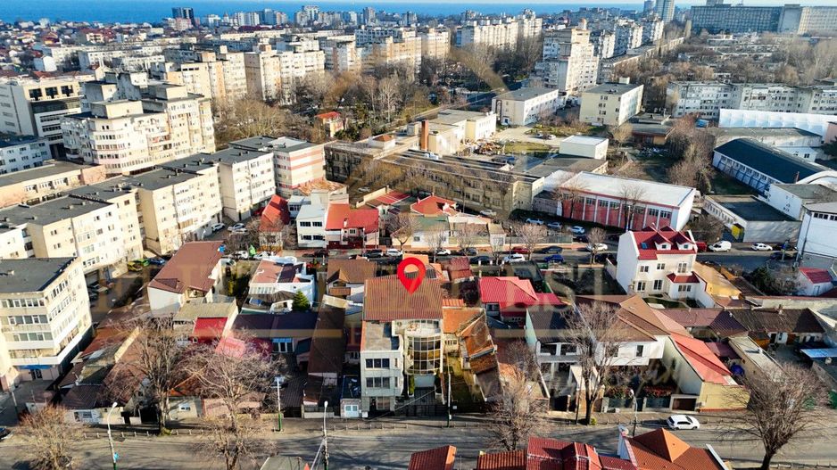 Tomis II - Victoria - Descoperă Versatilitatea și Eleganța intr-o vila unica - Poză 1
