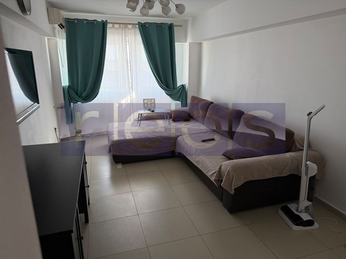 VANZARE 3 CAMERE DECOMANDAT - Poză 1
