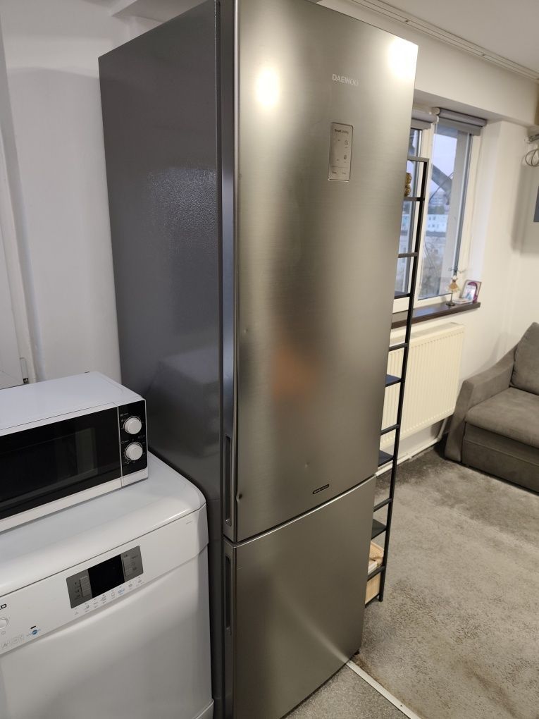 Vânzare apartament 2 camere – mansardă, zona Micro 19 - Poză 2