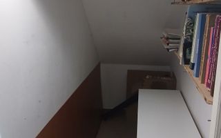 Apartament cu centrală proprie și spațiu de depozitare. - Poză 6