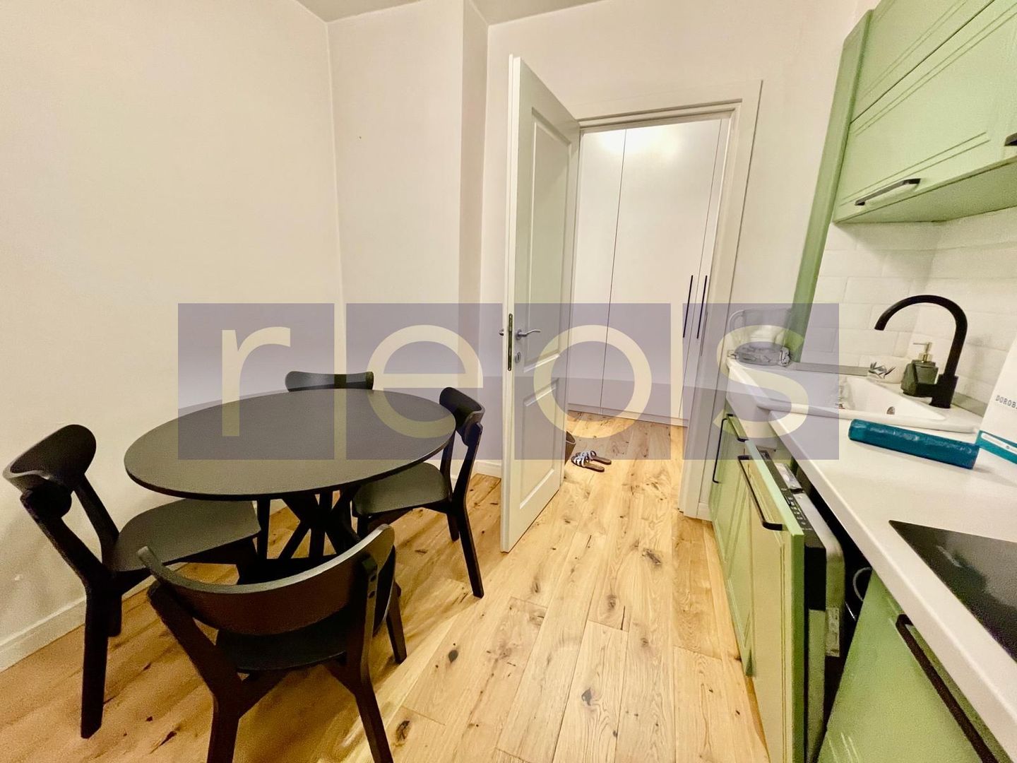 VANZARE APARTAMENT 2 CAMERE DOROBANTI 55MP RENOVAT READY TO MOVE IN - Poză 9