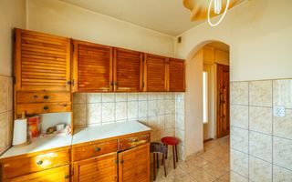 Apartament 3 camere, Micalaca zona 300, decomandat - Poză 1