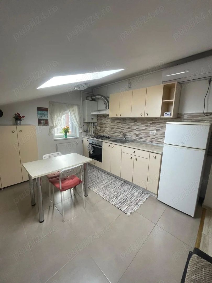 Închiriez apartament 2 camere, Liberty Center, centrală, cat-friendly - Poză 4