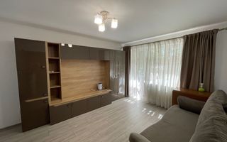 De inchiriat apartament cu 2 camere, zona Unirii - Poză 1