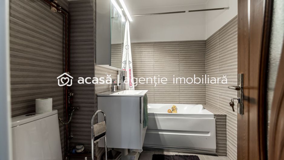 Apartament amenajat cu 2 camere, decomandat la Intim Comision 0 - Poză 8