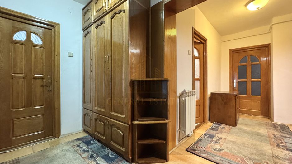 Spre Vânzare apartament cu 3 camere, în Centru, Păcurari - Poză 16