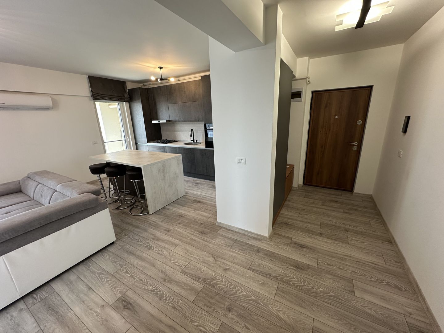 Apartament 3 camere, bloc nou - Poză 12